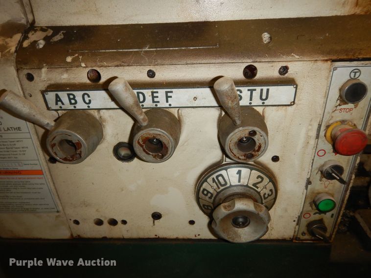 image for item MD9223 2010 Grizzly G0600  big bore metal lathe