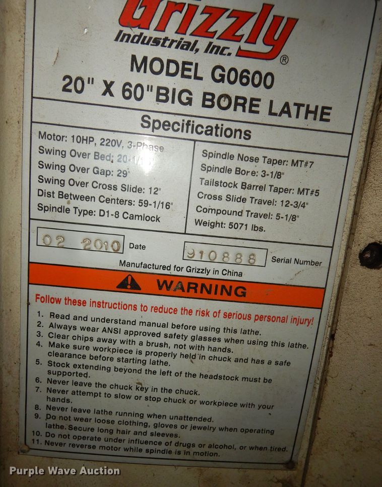 image for item MD9223 2010 Grizzly G0600  big bore metal lathe