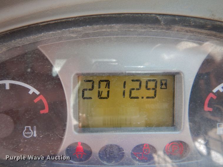 image for item MF9100 2009 Bobcat S250  skid steer loader