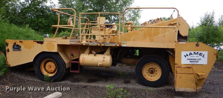 image for item MF9102 1982 Etnyre ETN-82  chip spreader