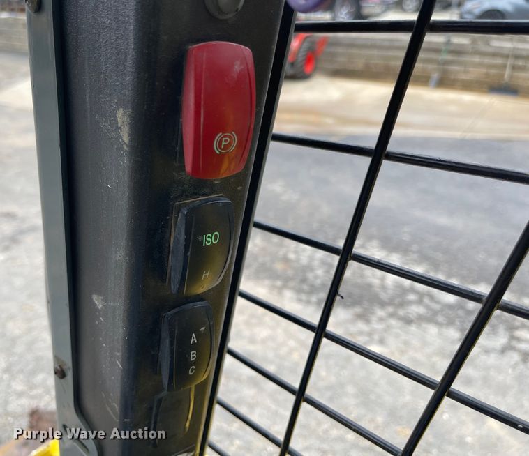 image for item MJ9784 Wacker Neuson ST31  tracked skid steer loader