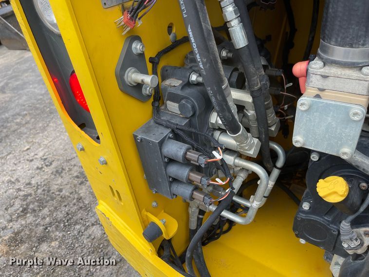 image for item MJ9784 Wacker Neuson ST31  tracked skid steer loader