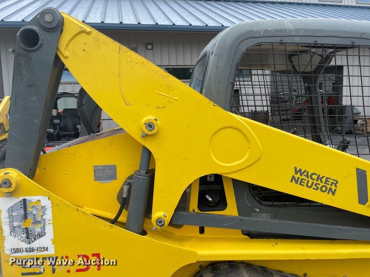 image for item MJ9784 Wacker Neuson ST31  tracked skid steer loader