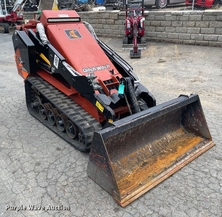 image for item MJ9785 2018 Ditch Witch SK1550  compact utility loader