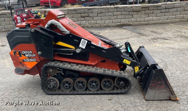 image for item MJ9785 2018 Ditch Witch SK1550  compact utility loader