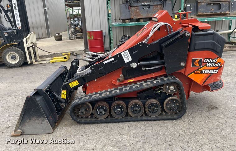 image for item MJ9785 2018 Ditch Witch SK1550  compact utility loader