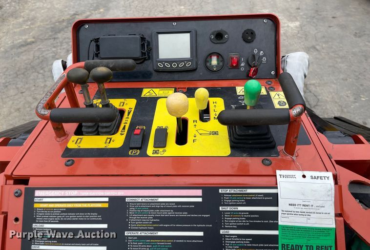 image for item MJ9785 2018 Ditch Witch SK1550  compact utility loader