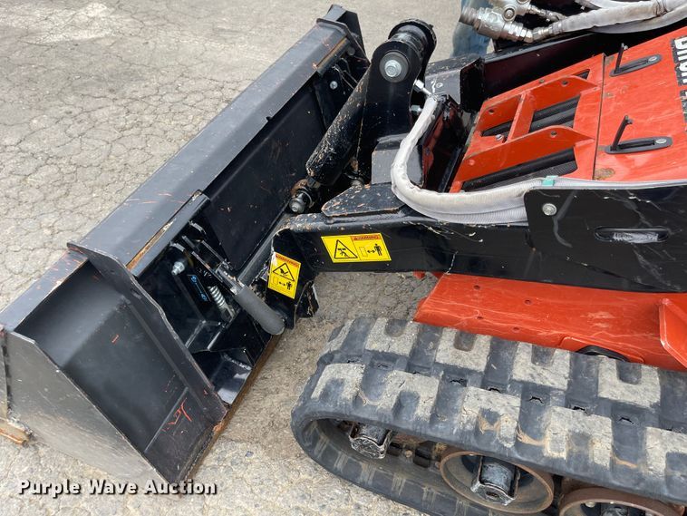 image for item MJ9785 2018 Ditch Witch SK1550  compact utility loader