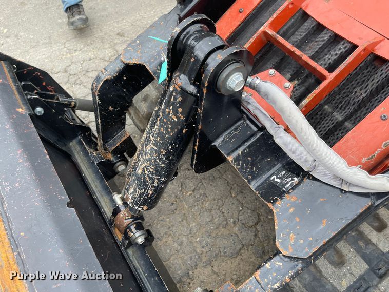 image for item MJ9785 2018 Ditch Witch SK1550  compact utility loader