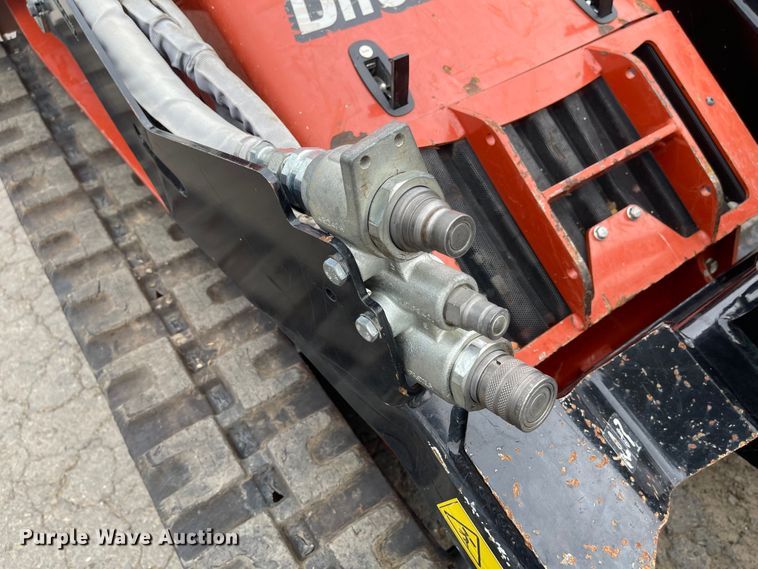 image for item MJ9785 2018 Ditch Witch SK1550  compact utility loader