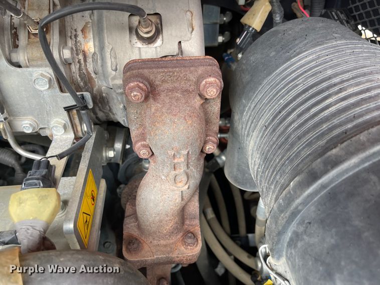 image for item MJ9787 2019 Kubota SVL75-2  tracked skid steer loader