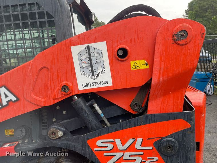 image for item MJ9787 2019 Kubota SVL75-2  tracked skid steer loader