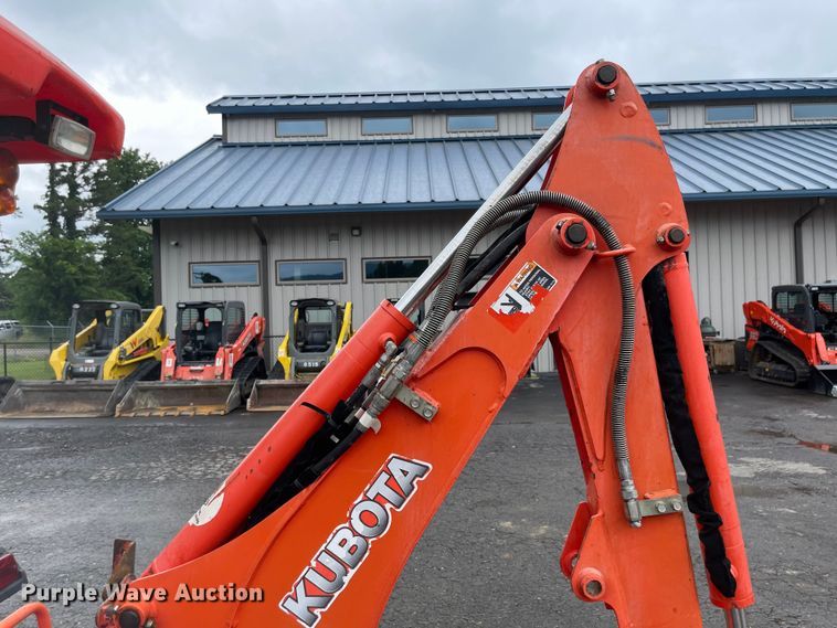 image for item MJ9790 2016 Kubota B26  backhoe