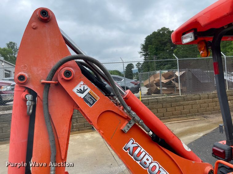 image for item MJ9790 2016 Kubota B26  backhoe