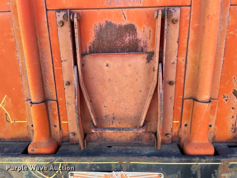 image for item DJ5137 1979 Chevrolet C70  grain truck