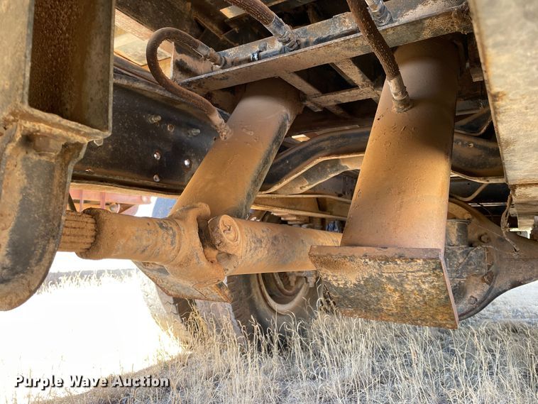 image for item DJ5137 1979 Chevrolet C70  grain truck