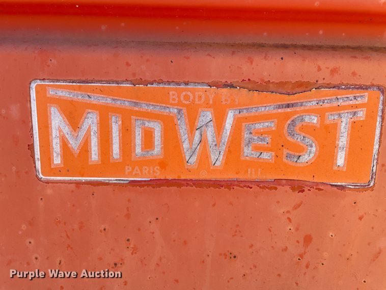 image for item DJ5137 1979 Chevrolet C70  grain truck