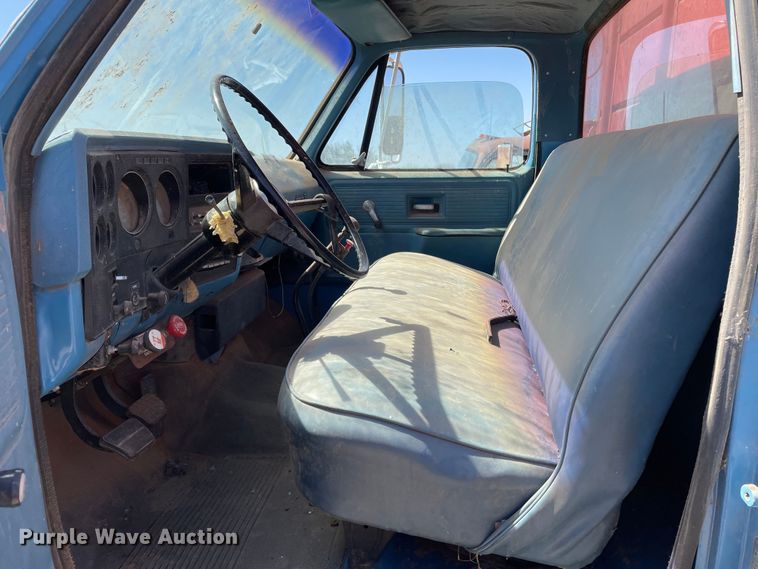 image for item DJ5137 1979 Chevrolet C70  grain truck