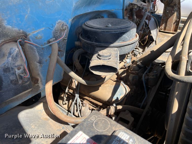 image for item DJ5137 1979 Chevrolet C70  grain truck