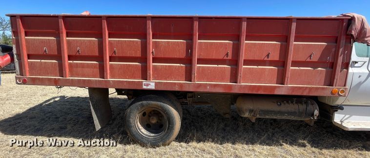 image for item DJ5138 1973 GMC 6000  grain truck