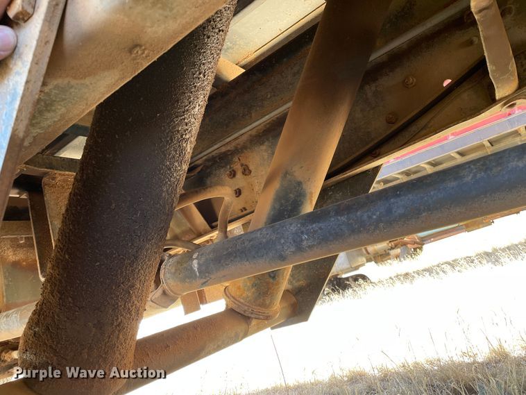 image for item DJ5138 1973 GMC 6000  grain truck