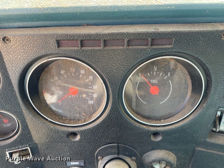 image for item DJ5138 1973 GMC 6000  grain truck