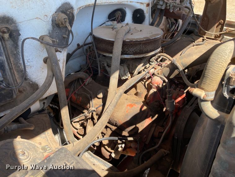 image for item DJ5138 1973 GMC 6000  grain truck