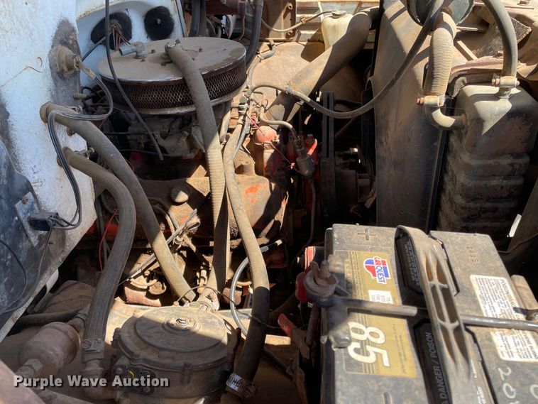 image for item DJ5138 1973 GMC 6000  grain truck