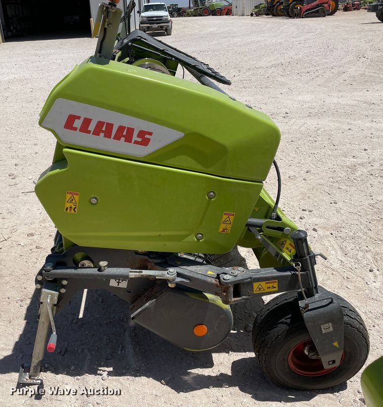 image for item DJ5235 2020 Claas 380  pickup head