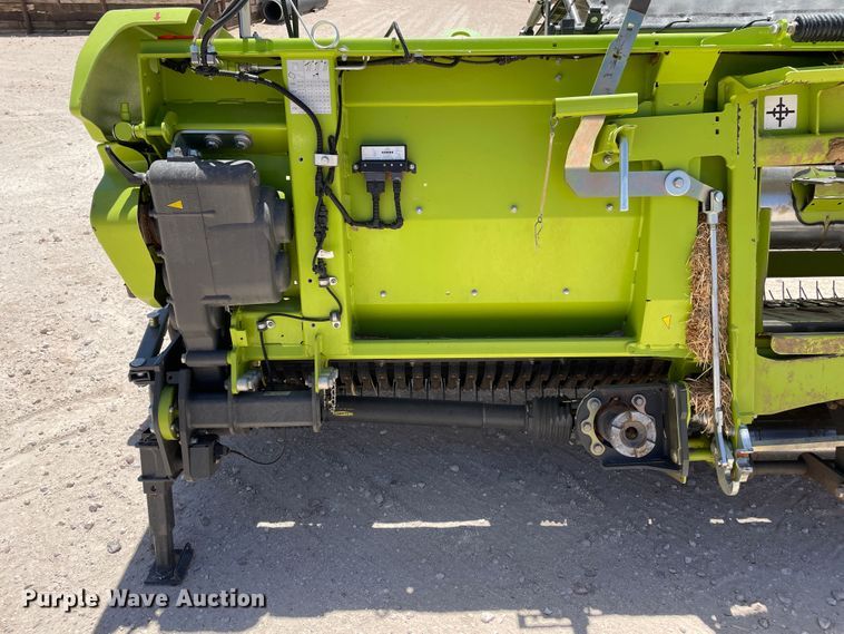 image for item DJ5235 2020 Claas 380  pickup head