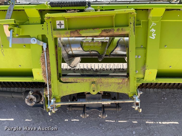 image for item DJ5235 2020 Claas 380  pickup head