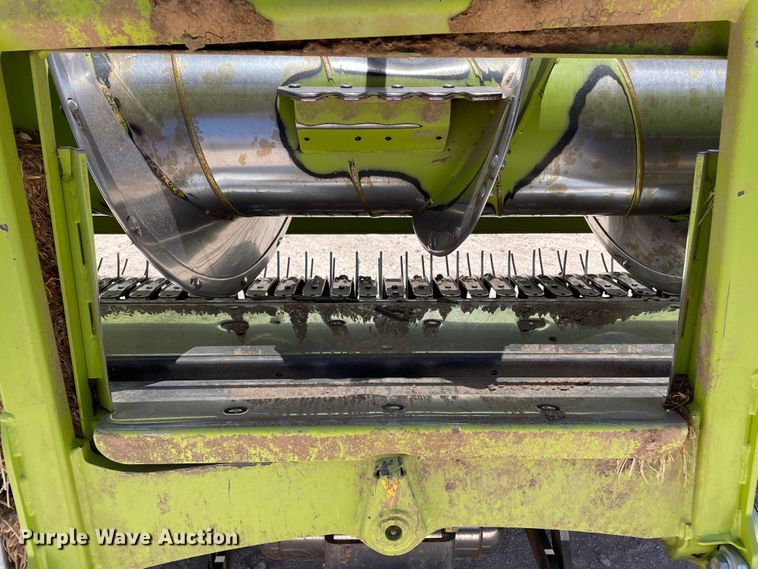 image for item DJ5235 2020 Claas 380  pickup head