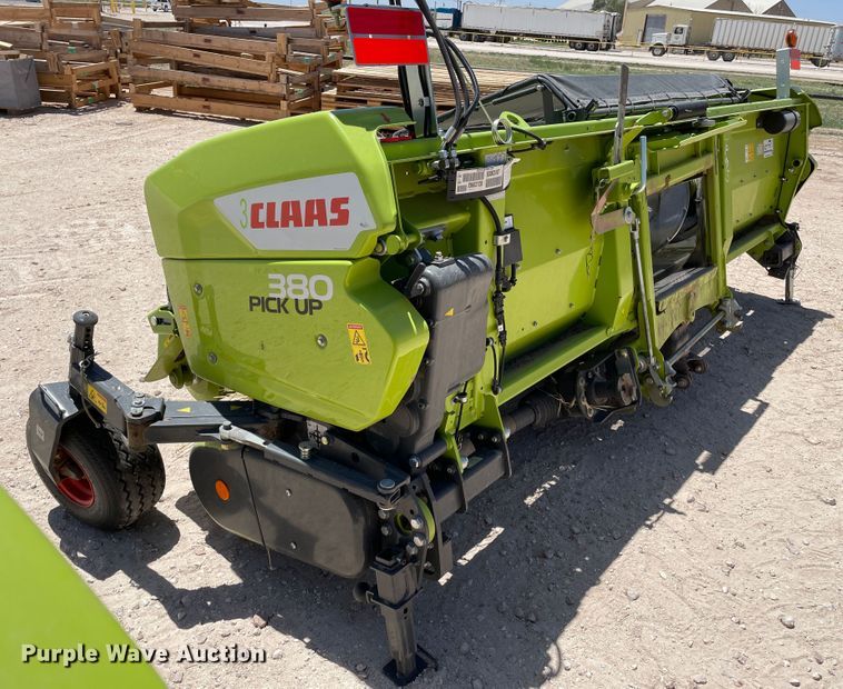 image for item DJ5236 2020 Claas 380  pickup head