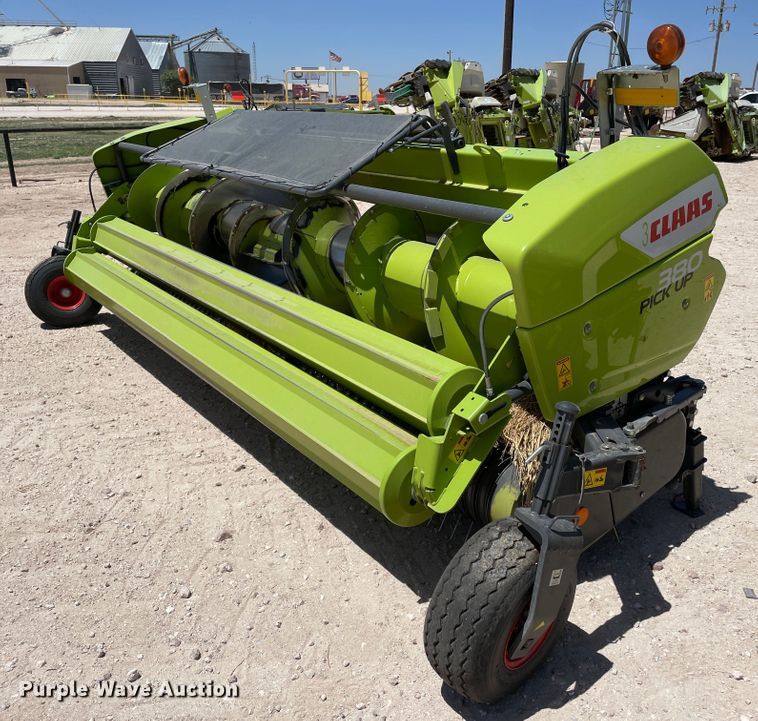 image for item DJ5236 2020 Claas 380  pickup head