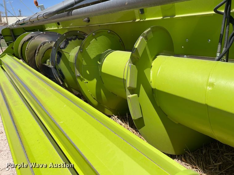 image for item DJ5236 2020 Claas 380  pickup head