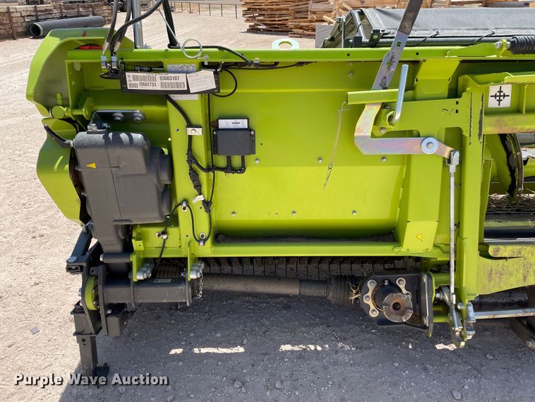 image for item DJ5236 2020 Claas 380  pickup head