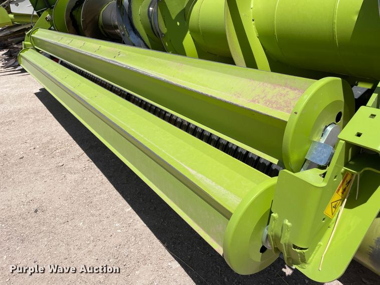 image for item DJ5237 2020 Claas 380  pickup head