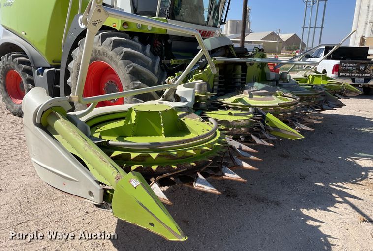image for item DJ5238 2018 Claas Orbis 750  rotary forage head