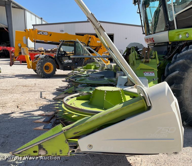 image for item DJ5238 2018 Claas Orbis 750  rotary forage head