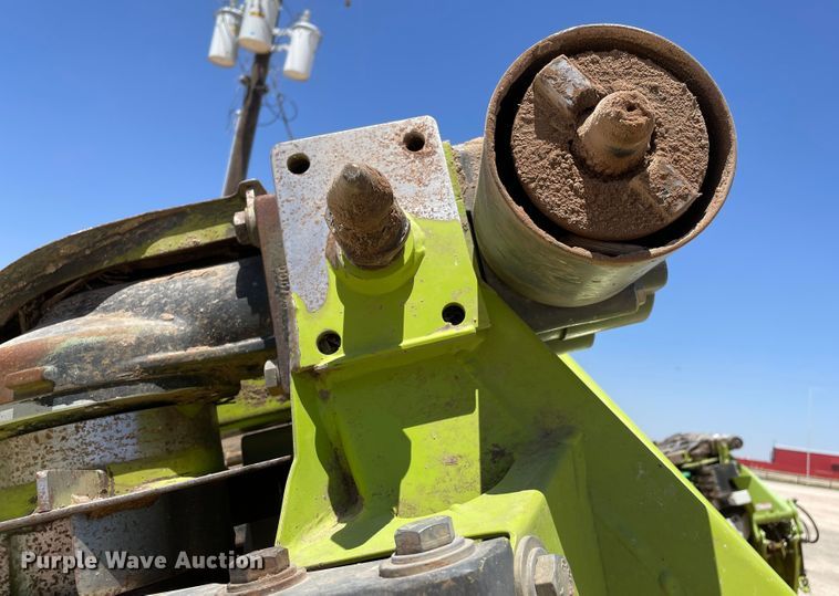 image for item DJ5238 2018 Claas Orbis 750  rotary forage head