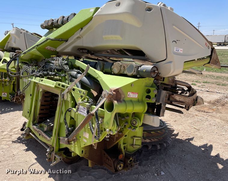 image for item DJ5239 2016 Claas Orbis 900  rotary forage head