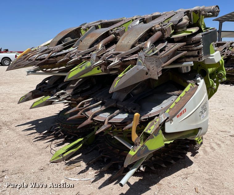 image for item DJ5239 2016 Claas Orbis 900  rotary forage head