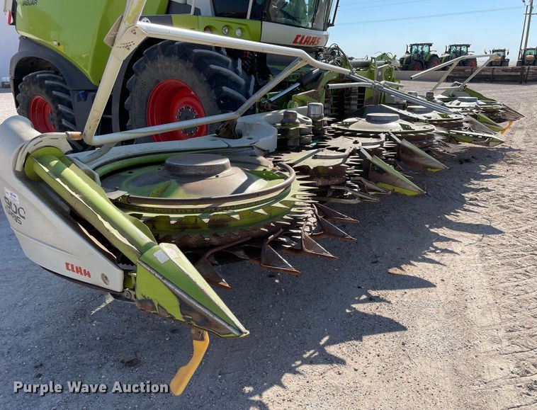 image for item DJ5239 2016 Claas Orbis 900  rotary forage head