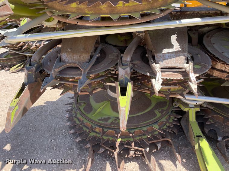 image for item DJ5239 2016 Claas Orbis 900  rotary forage head