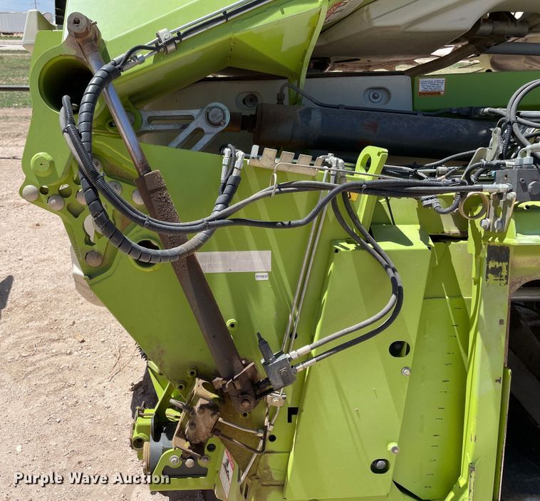 image for item DJ5239 2016 Claas Orbis 900  rotary forage head