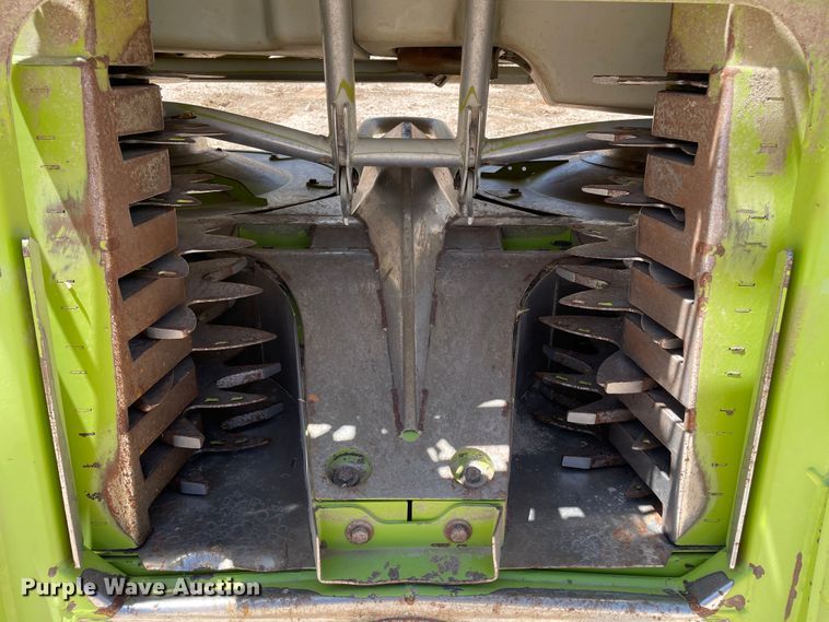 image for item DJ5239 2016 Claas Orbis 900  rotary forage head