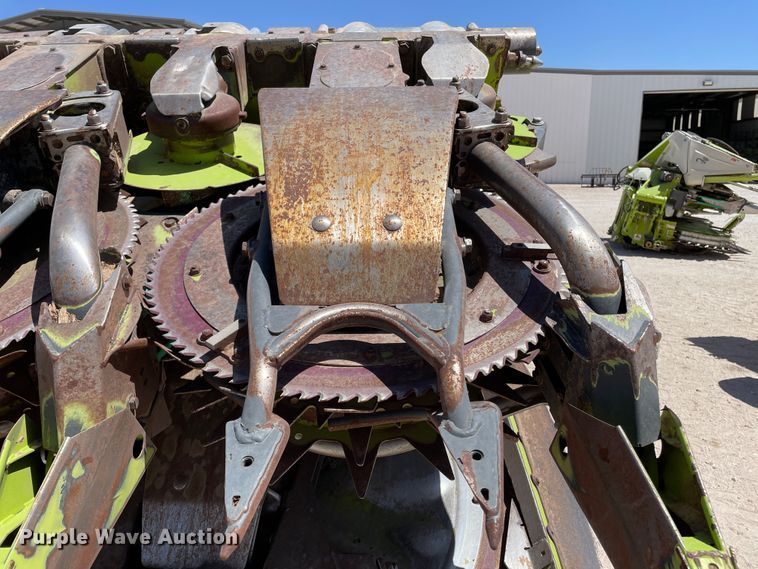 image for item DJ5241 2016 Claas Orbis 900  rotary forage head