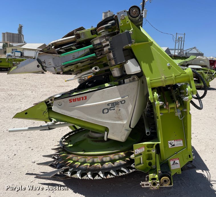 image for item DJ5242 2018 Claas Orbis 750  rotary forage head