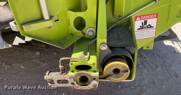 image for item DJ5242 2018 Claas Orbis 750  rotary forage head