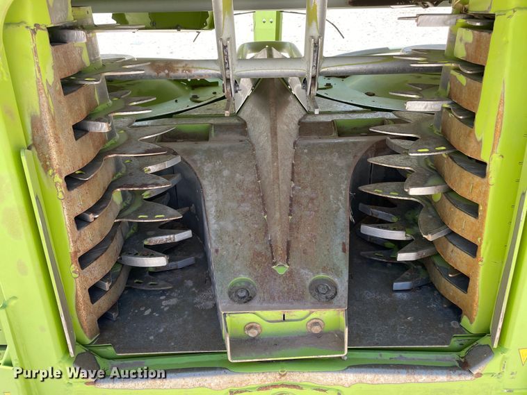 image for item DJ5242 2018 Claas Orbis 750  rotary forage head